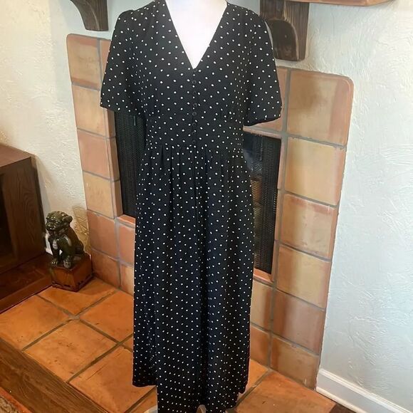 See U Soon Short Sleeve Polka Dot Midi Dress, size M - Picture 1 of 16